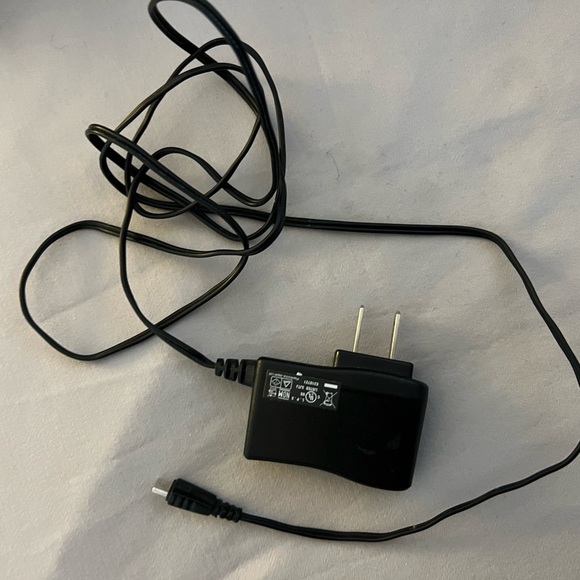 Plantronics Switching Adapter AC Power Supply, 82920-01, SSA-5W-05 US 050018F - Picture 1 of 4